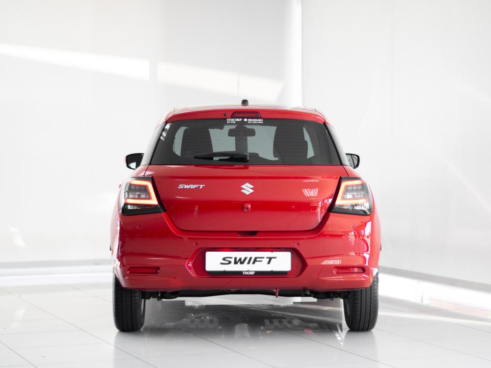 Suzuki Swift 1.2 GLX CVT, image 2