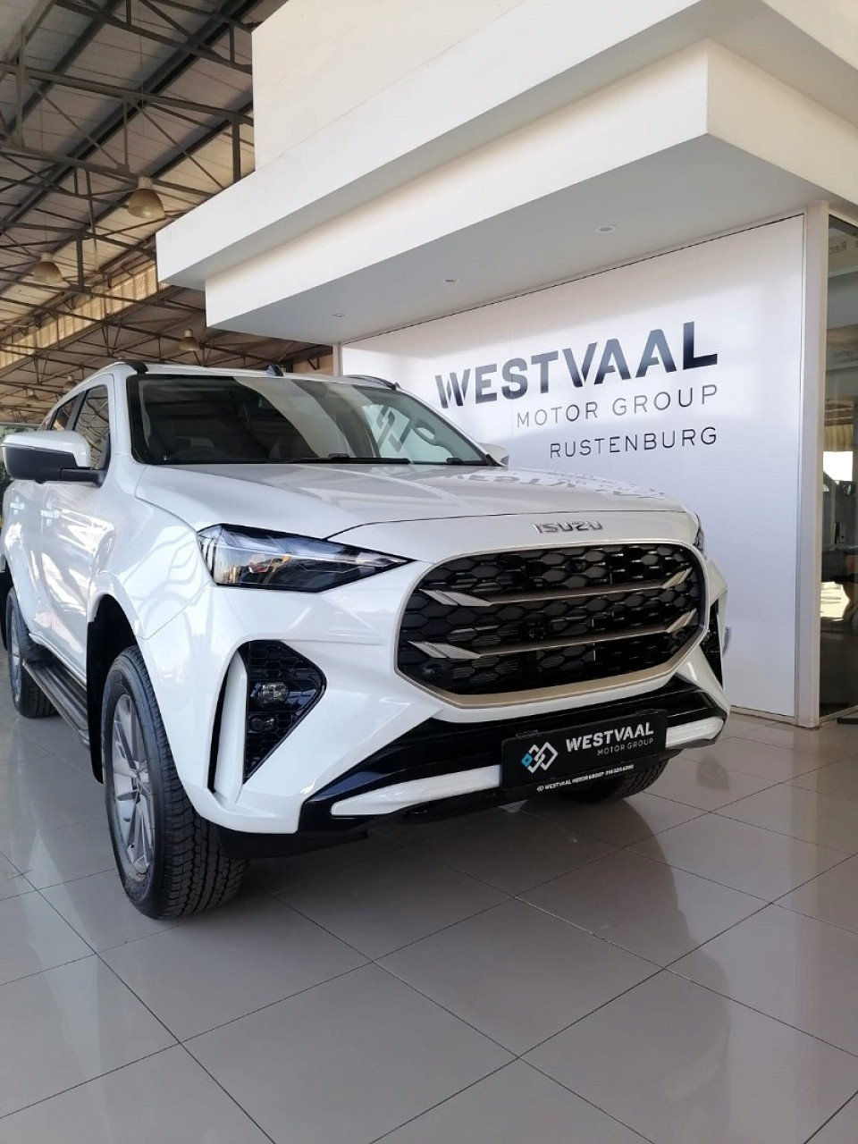ISUZU MU-X 3.0D LSE  4X4 A/T, image 1