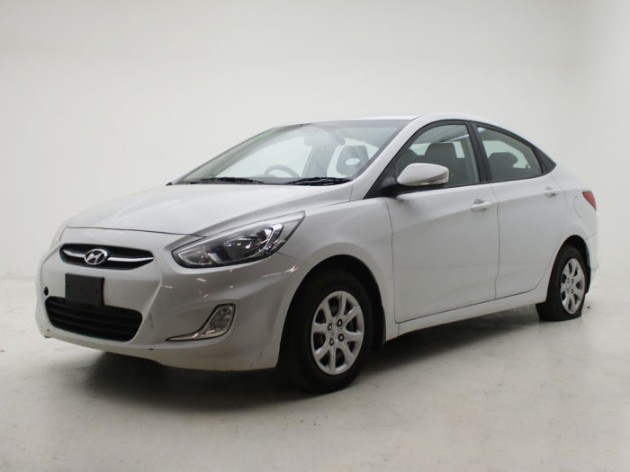 HYUNDAI ACCENT 1.6 GLS/FLUID, image 2