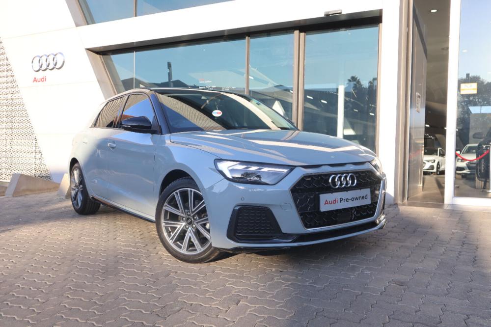 Audi A1 Sportback Sportback Advanced 30 TFSI S tronic, image 1