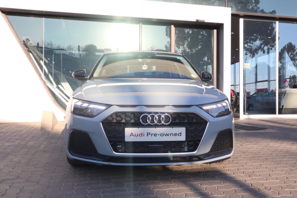 Audi A1 Sportback Sportback Advanced 30 TFSI S tronic, image 2
