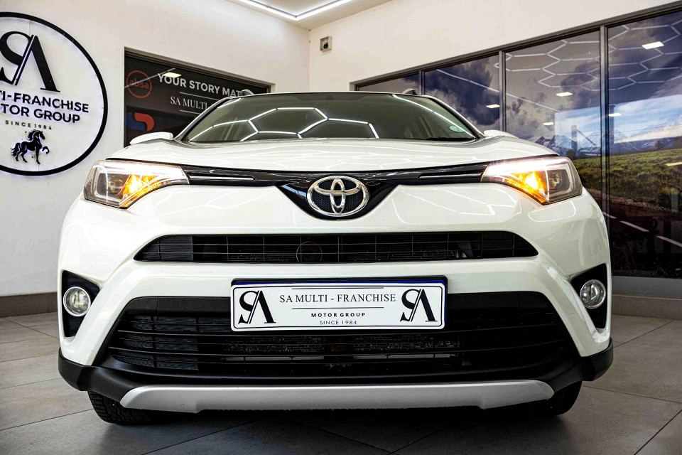 TOYOTA RAV4 2.0 GX, image 2