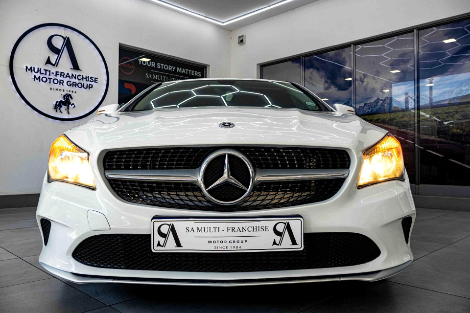 Mercedes-Benz CLA200 auto, image 2