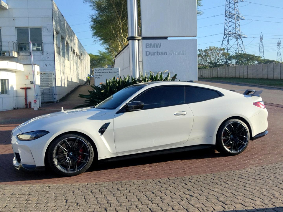 BMW M4 coupe, image 2
