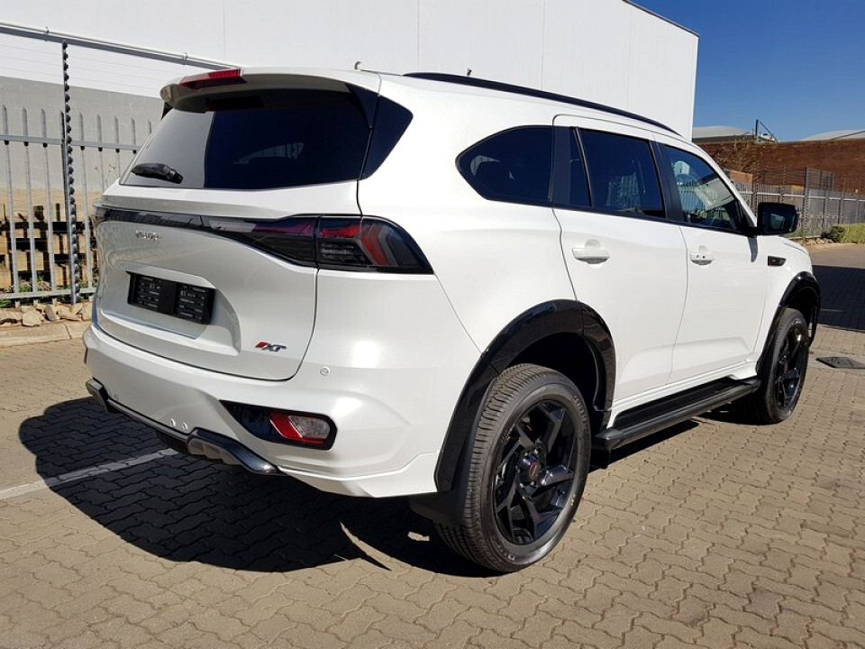 ISUZU MU-X 3.0D ONYX XT 4X4 A/T, image 2