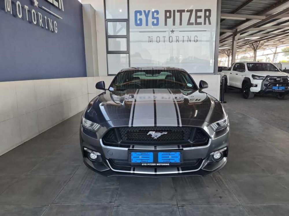 Ford Mustang 5.0 GT fastback auto, image 2