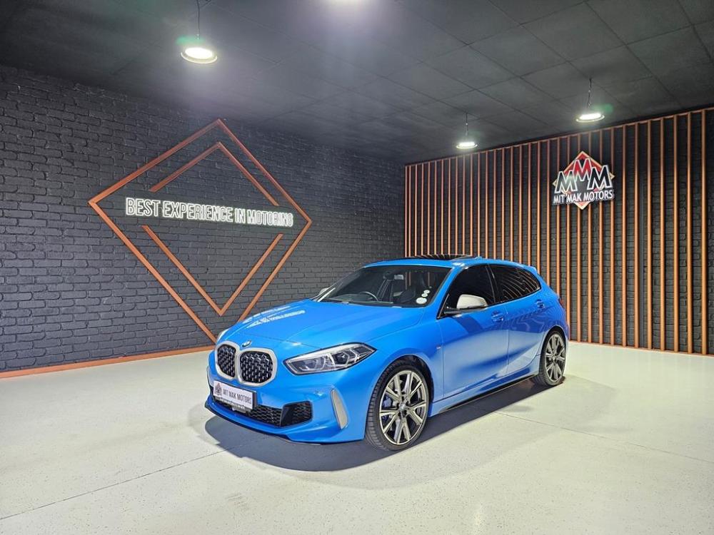 BMW M135i xDrive (F40), image 1
