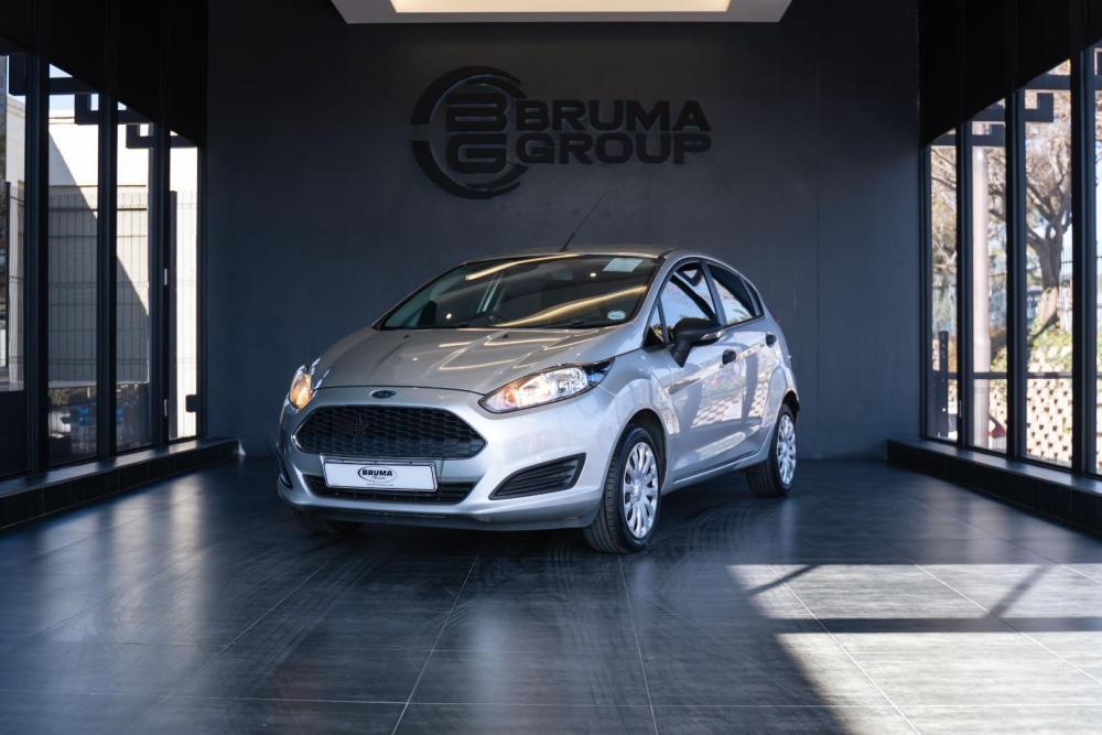 Ford Fiesta 5-door 1.0T Ambiente, image 1