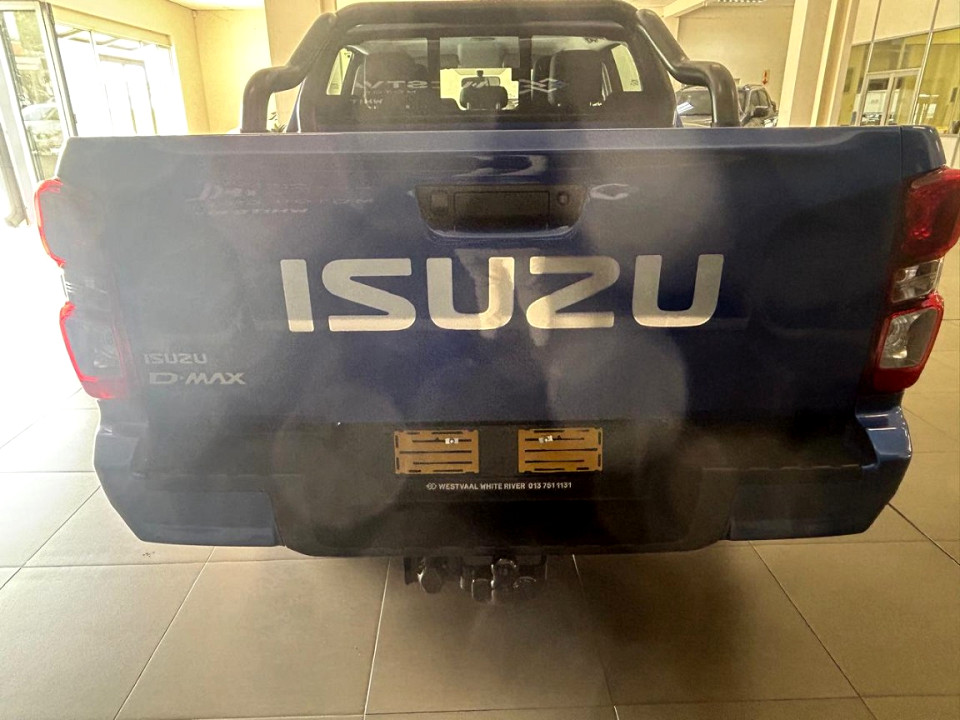 ISUZU D-MAX 1.9 Ddi HR LS A/T D/C P/U, image 2