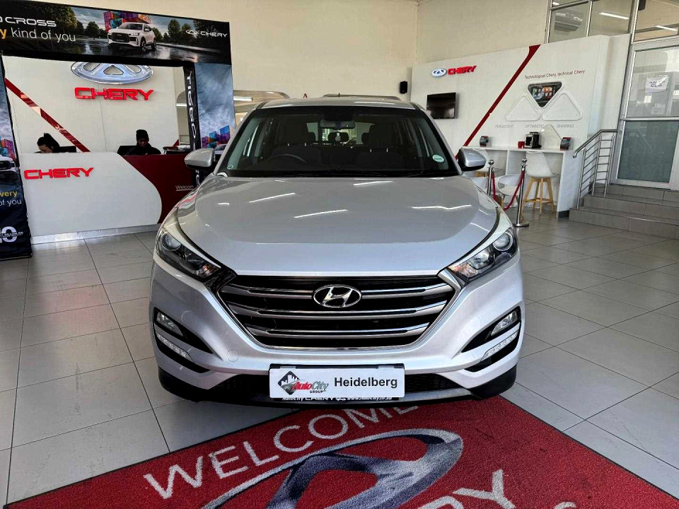 HYUNDAI TUCSON 2.0 PREMIUM, image 2