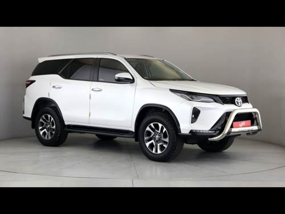 TOYOTA FORTUNER 2.4GD-6 4X4 A/T, image 1