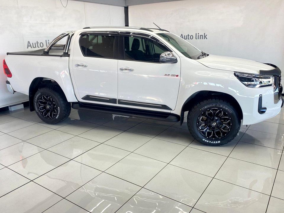 TOYOTA HILUX 2.8 GD-6 RAIDER 4X4 A/T P/U D/C, image 2