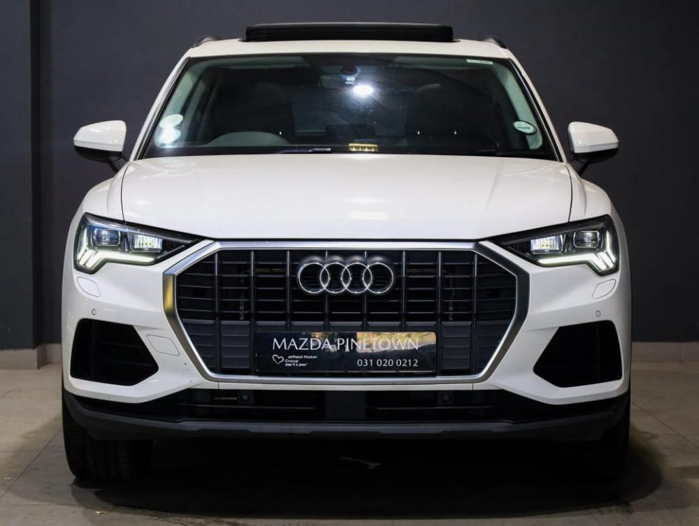 Audi Q3 35TFSI S Tronic Urban Edition, image 2
