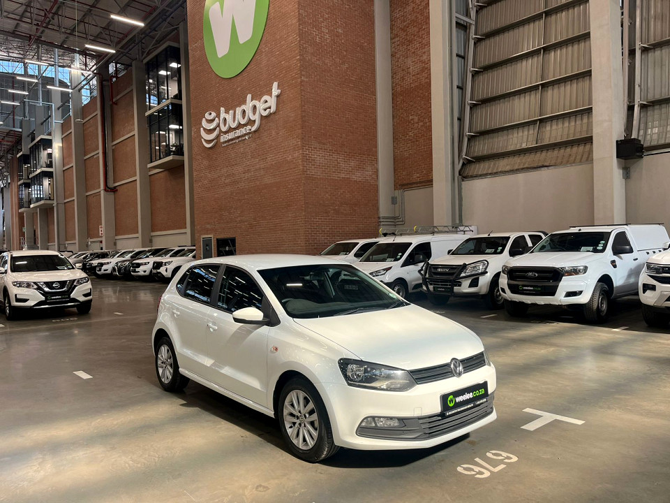 VOLKSWAGEN POLO VIVO 1.4 COMFORTLINE (5DR), image 1
