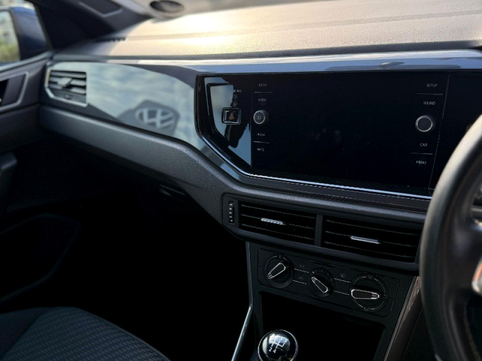 VOLKSWAGEN POLO 1.0 TSI COMFORTLINE, image 2