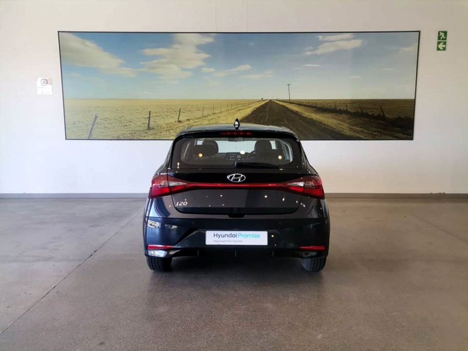 HYUNDAI i20 1.4 MOTION A/T, image 2