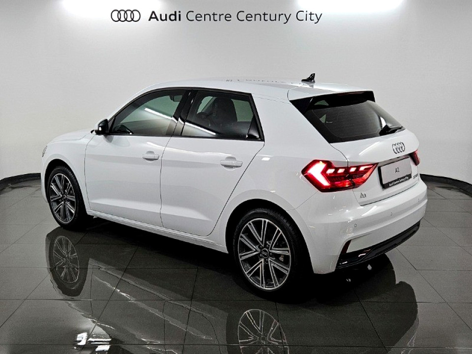 AUDI A1 SPORTBACK 30 TFSI ADVANCED S-TRONIC, image 2