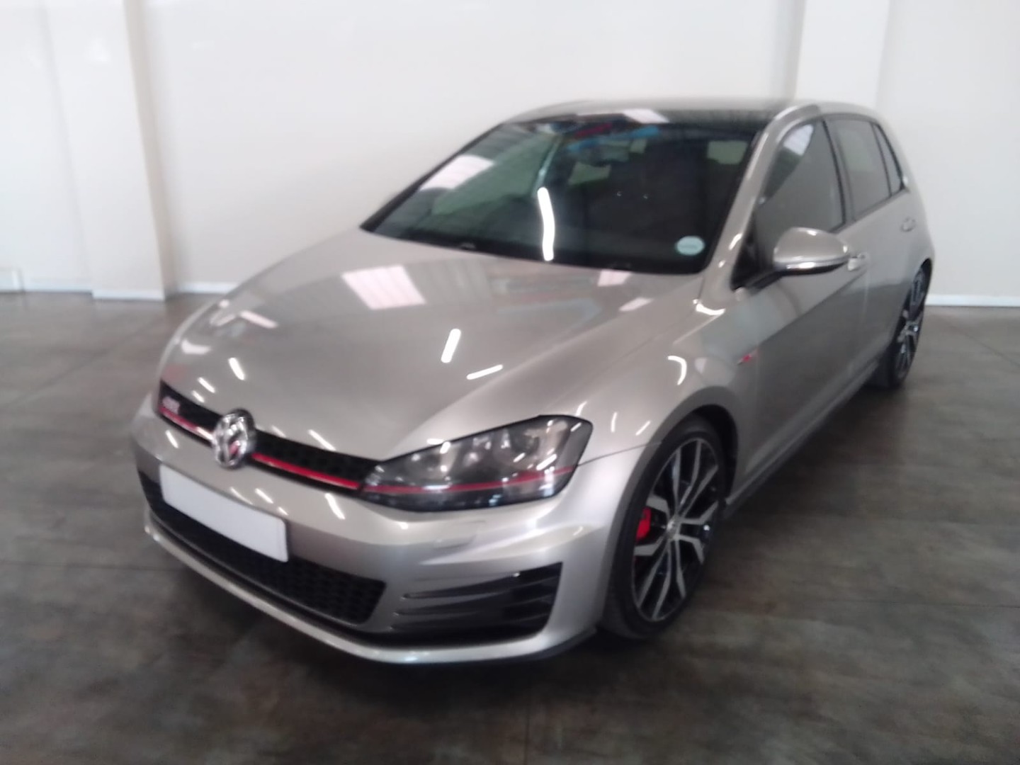 VOLKSWAGEN GOLF VII GTi 2.0 TSI DSG, image 2