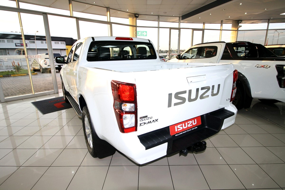 ISUZU D-MAX 1.9 Ddi HR LS D/C P/U, image 2