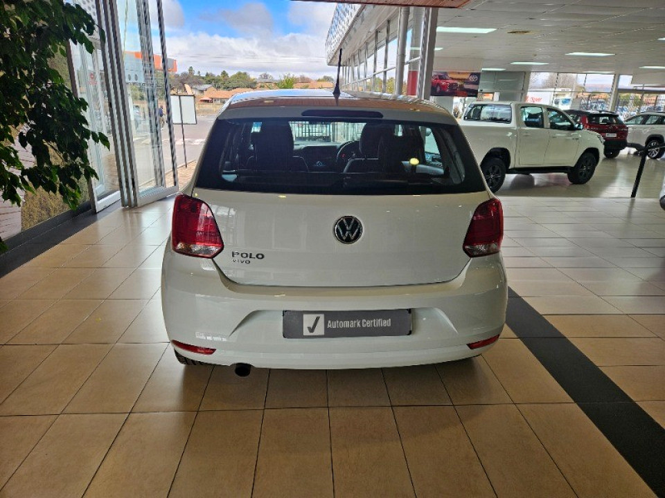 VOLKSWAGEN POLO VIVO 1.4 TRENDLINE (5DR), image 2