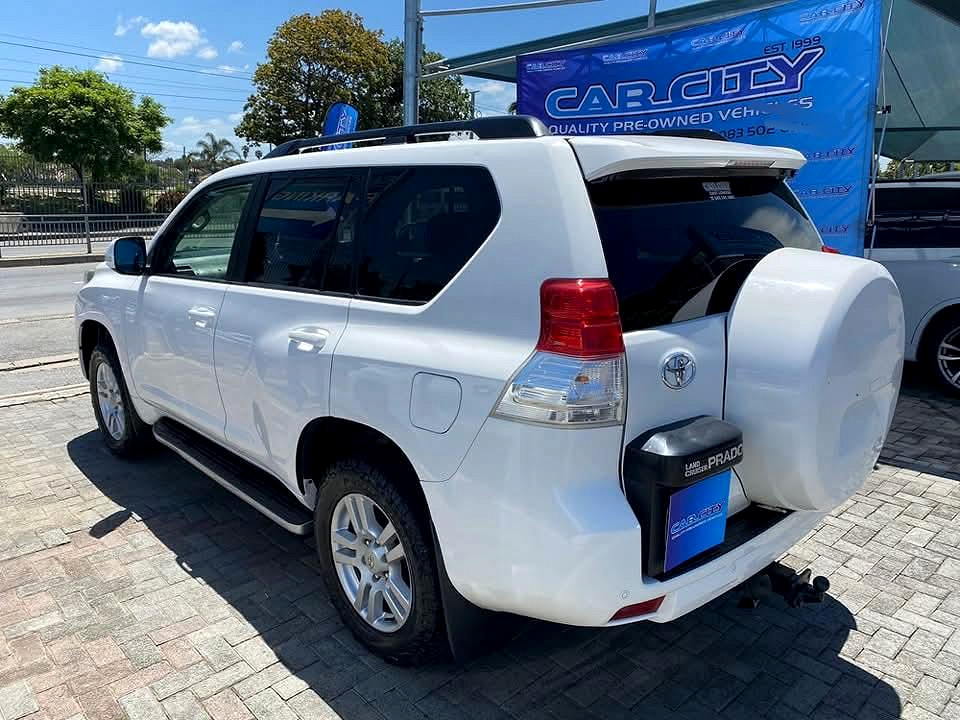 TOYOTA PRADO VX 3.0 TDi A/T, image 2