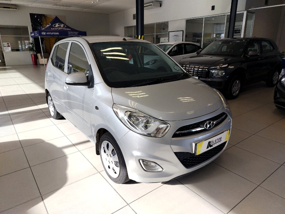 HYUNDAI i10 1.1 GLS, image 1