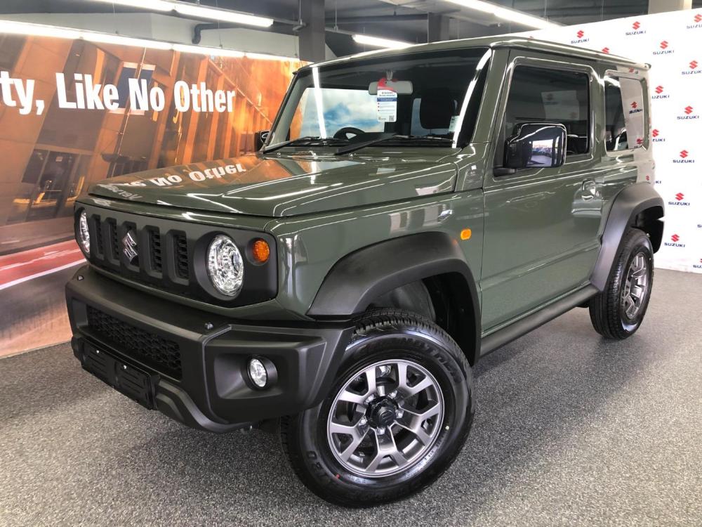 Suzuki Jimny 1.5 GLX Auto, image 1