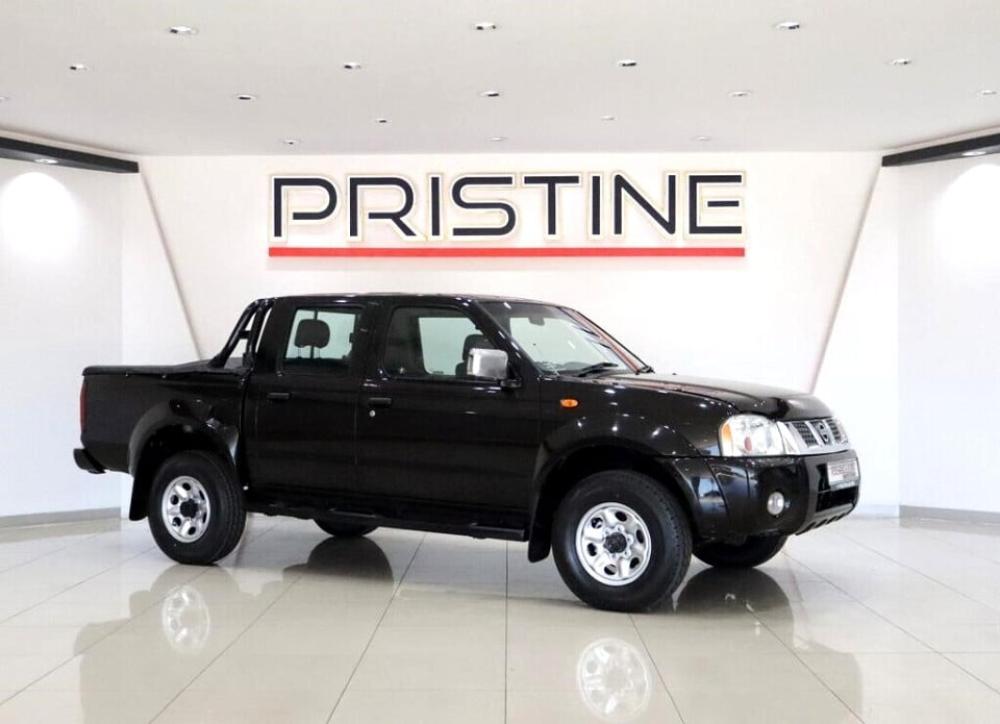 Nissan NP300 Hardbody 2.4 double cab 4x4, image 1