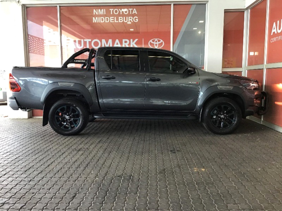 TOYOTA HILUX 2.8 GD-6 RB LEGEND A/T P/U D/C, image 2