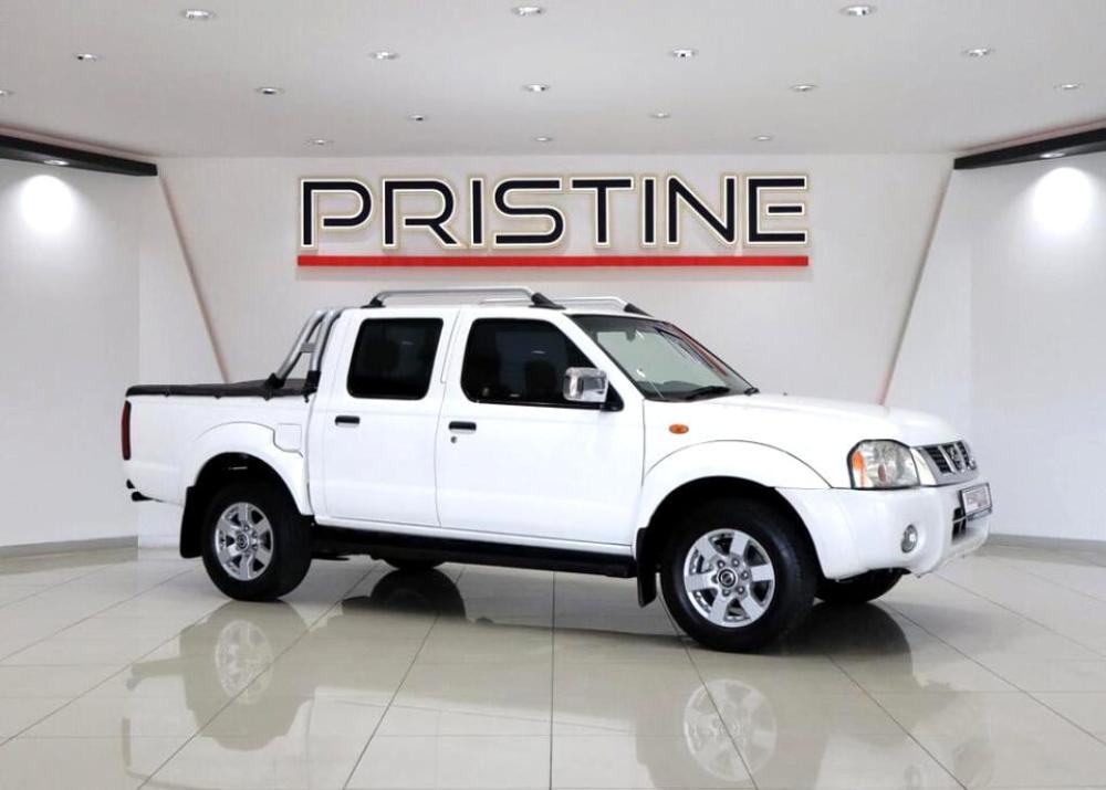 Nissan NP300 Hardbody 2.4i Hi-Rider P/U D/C, image 1