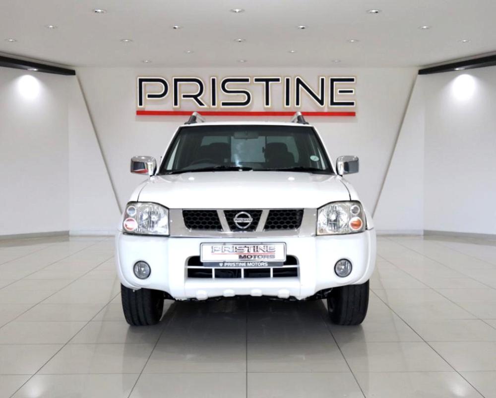Nissan NP300 Hardbody 2.4i Hi-Rider P/U D/C, image 2