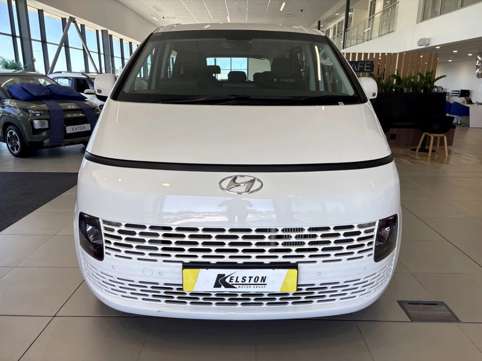 HYUNDAI STARIA 2.2D EXECUTIVE A/T , image 2