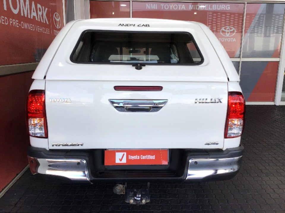 Toyota Hilux Double Cab  2.4GD6 4X4 Raider MT, image 2
