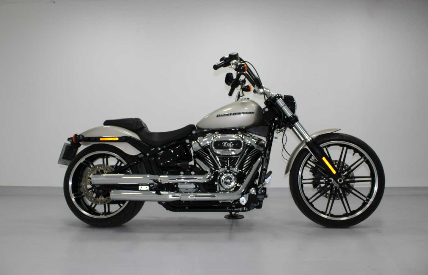 HARLEY DAVIDSON SOFTAIL BREAKOUT, image 1