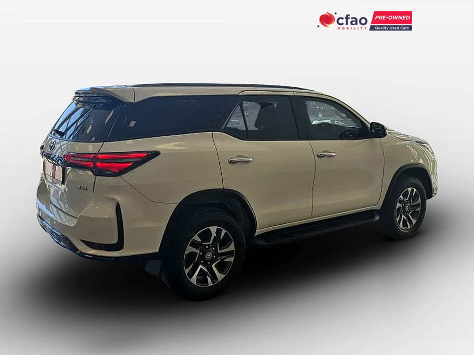 TOYOTA FORTUNER 2.8GD-6 4X4 A/T, image 2
