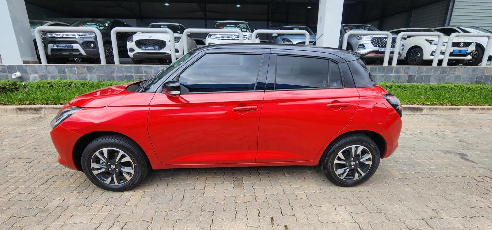Suzuki Swift 1.2 GLX MT, image 2