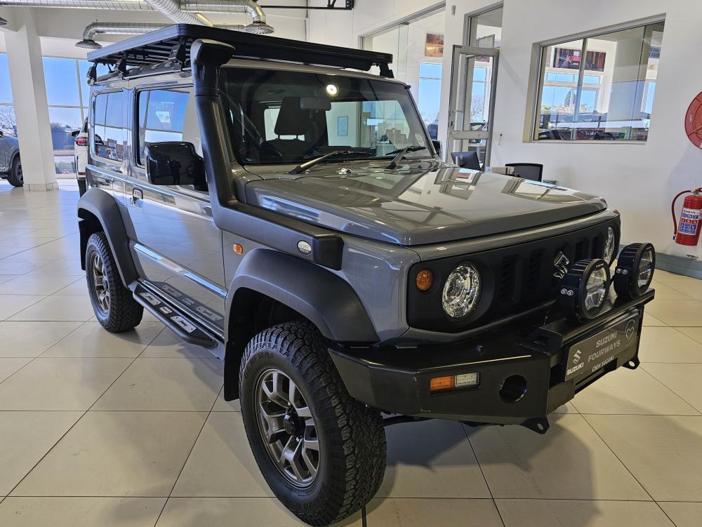 Suzuki Jimny 1.5 GLX, image 1