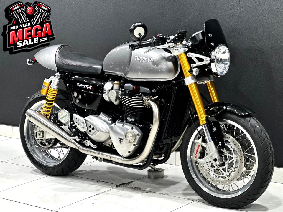 TRIUMPH 1200R, image 1