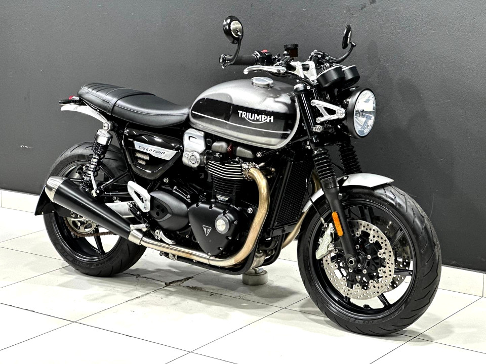 TRIUMPH SPEED TWIN, image 2