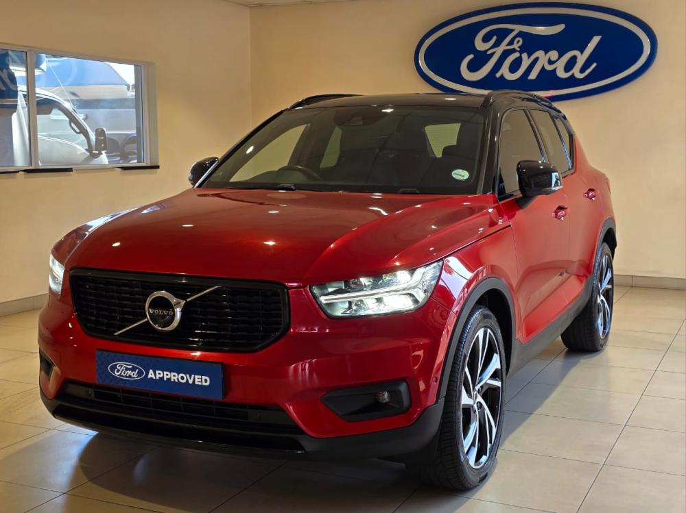 Volvo XC40 T5 AWD R-Design, image 1