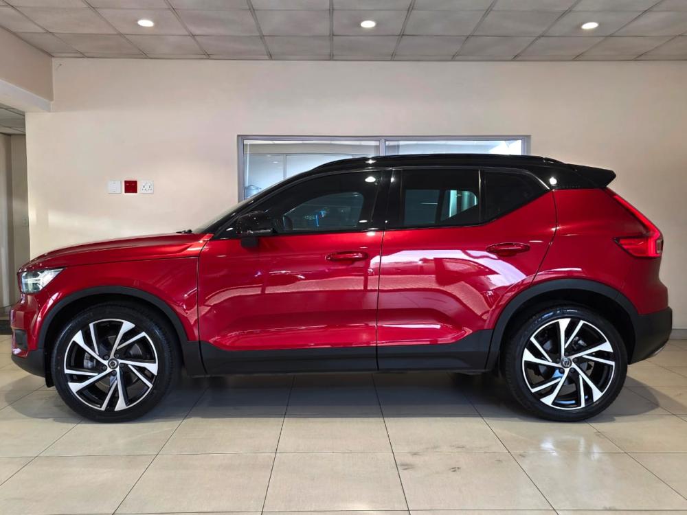 Volvo XC40 T5 AWD R-Design, image 2
