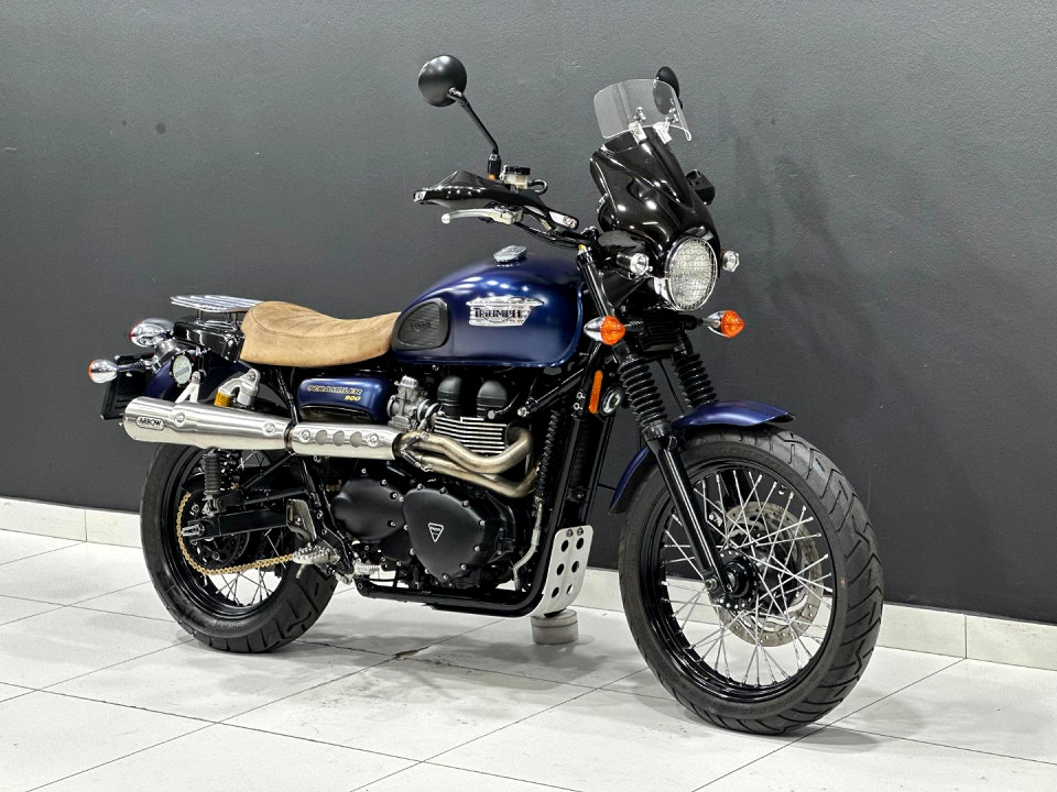 TRIUMPH 900 Scrambler, image 2