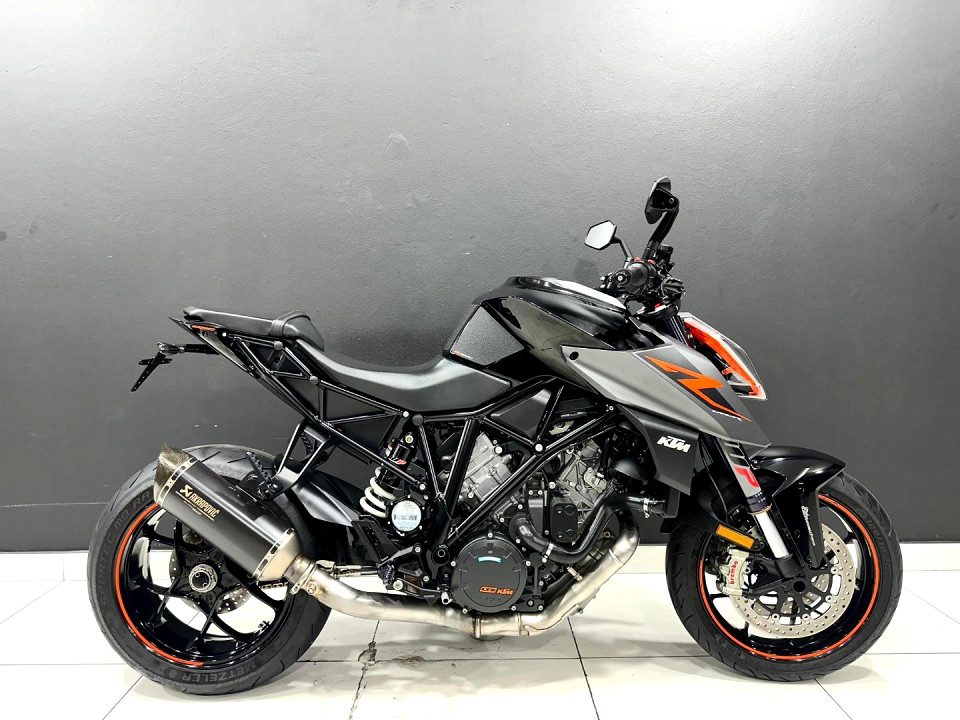 KTM SUPERDUKE R, image 2