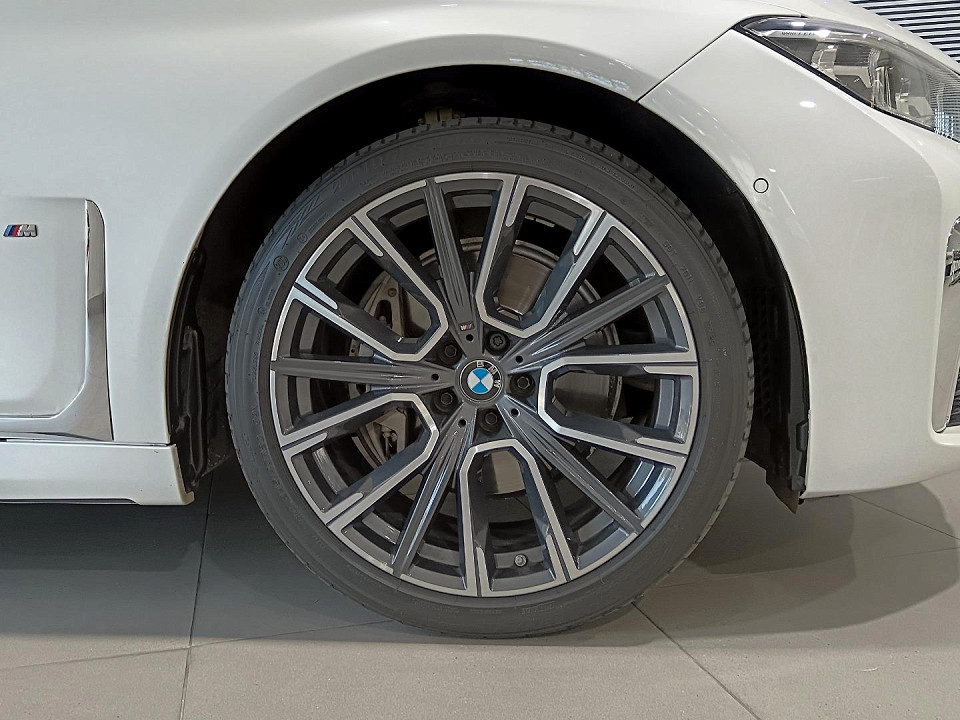BMW 740Li (G12), image 2