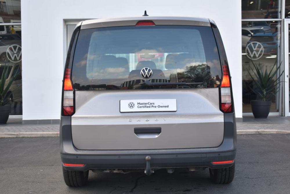 Volkswagen Caddy Kombi 2.0TDi 7 Seater, image 2