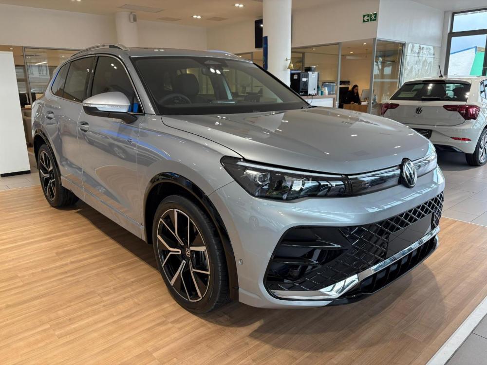 Volkswagen Tiguan R-Line 1.4 TSI 110 kW DSG, image 1