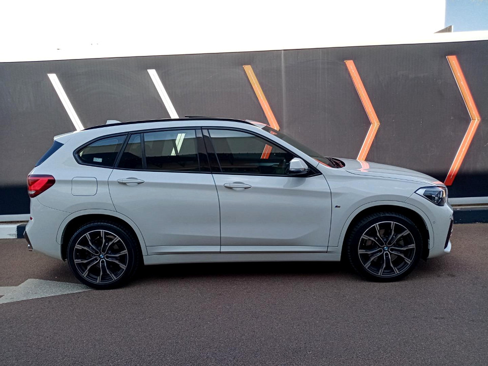 BMW X1 sDRIVE20d M-SPORT  A/T (F48), image 2