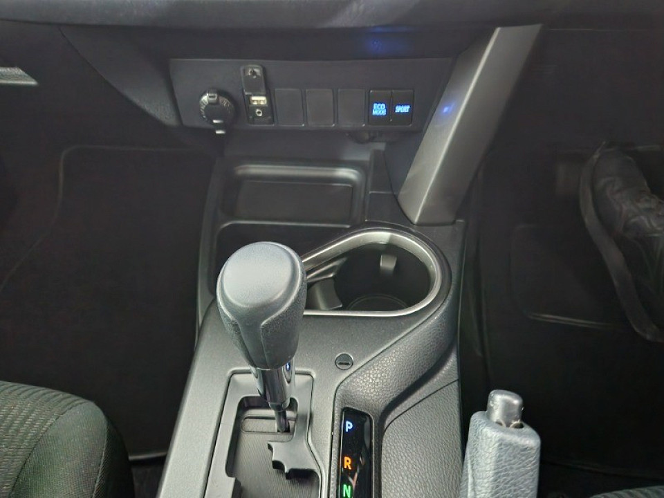 TOYOTA RAV4 2.0 GX A/T, image 2