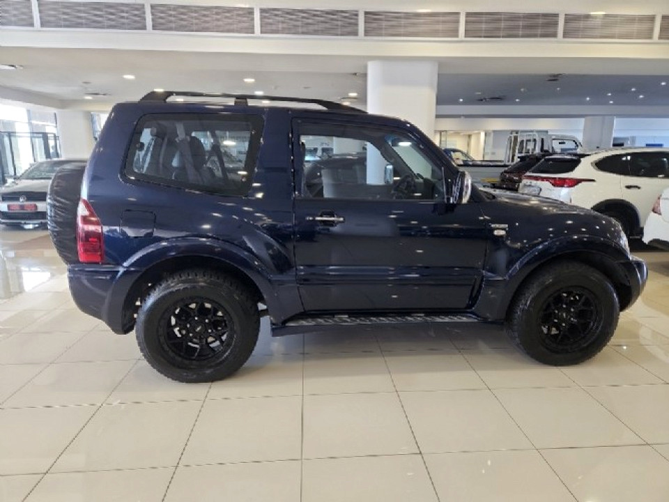 MITSUBISHI PAJERO 3800i SWB A/T, image 2