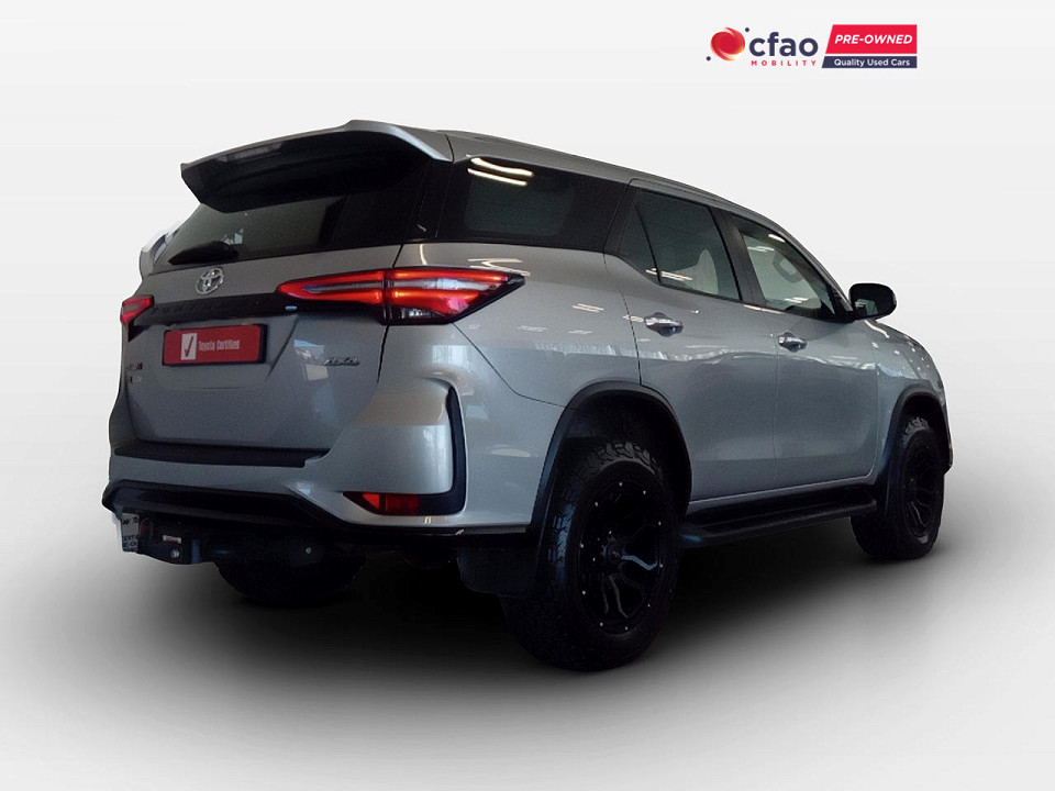 TOYOTA FORTUNER 2.8 GD-6 4X4 VX AT (MHEV), image 2